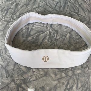 Lulu lemon headband white
